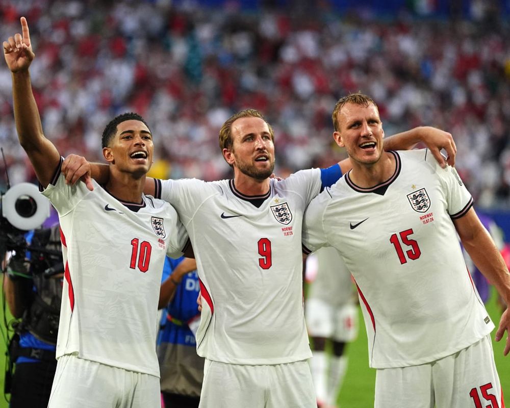 England face Argentina in World Cup semi-final amid diplomatic tensions