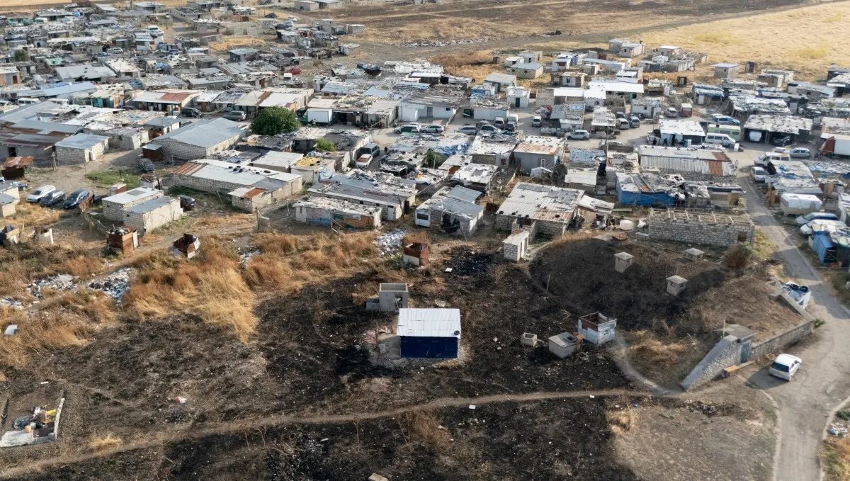 Farm workers wilt in sweltering Italian shanty town