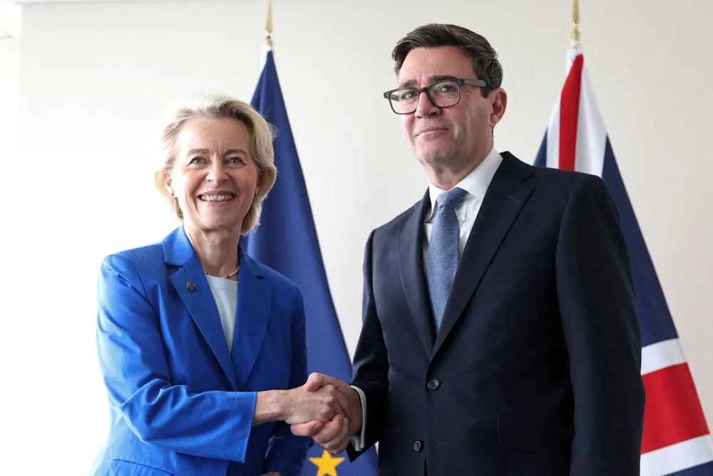 Rejoining the EU is among options for future ties, says UK prime minister