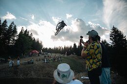 Video: First Hits on the Flat Out Days Fest Series Jumps