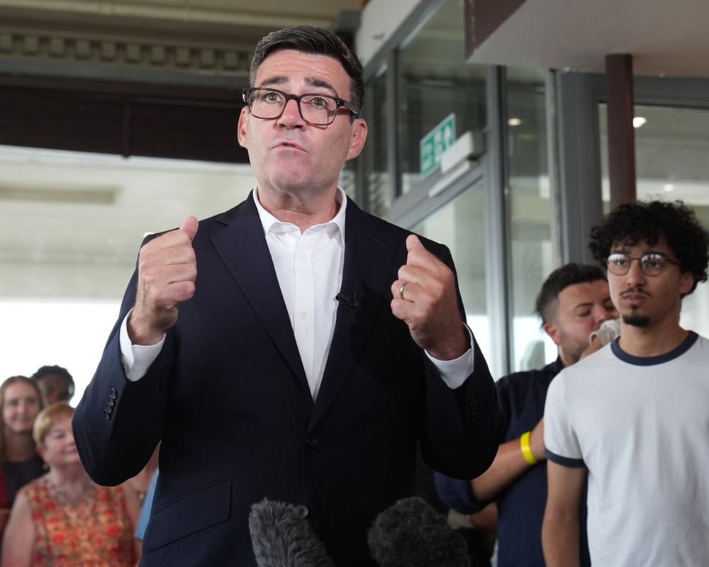 Burnham becomes UK's sixth PM in a decade, pledges stability