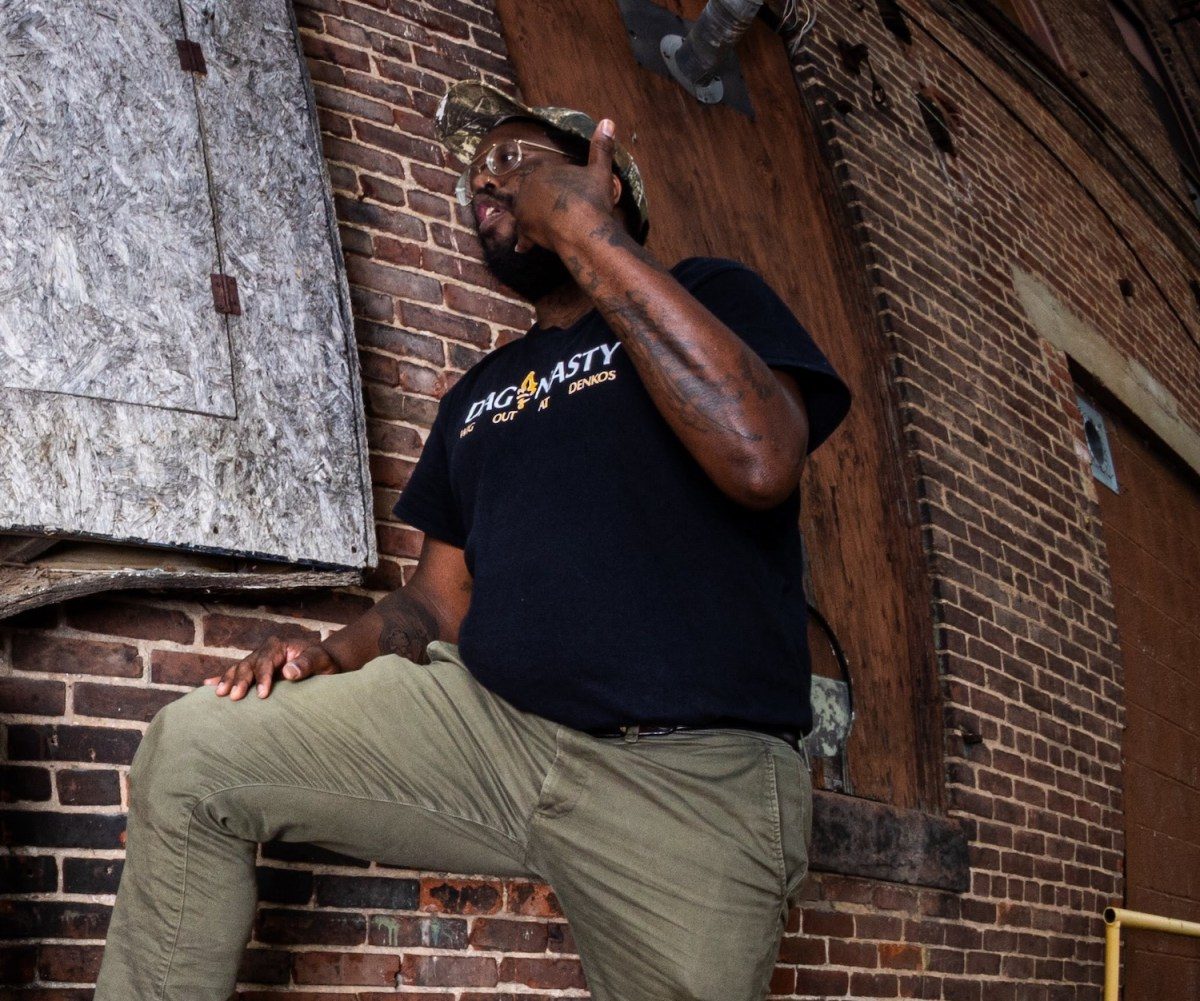 End It Vocalist Breaks Silence On Banana Man Controversy