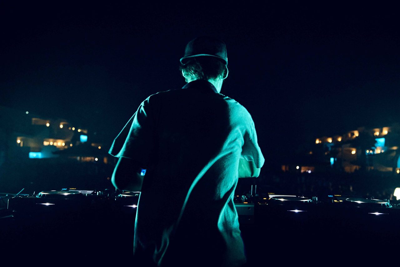 Anonymous singer behind Avicii’s iconic ‘Enough Is Enough’ steps forward 15 years later