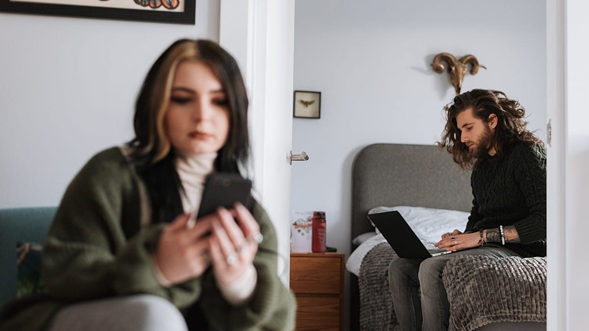 What is phubbing? The tech habit quietly damaging relationships