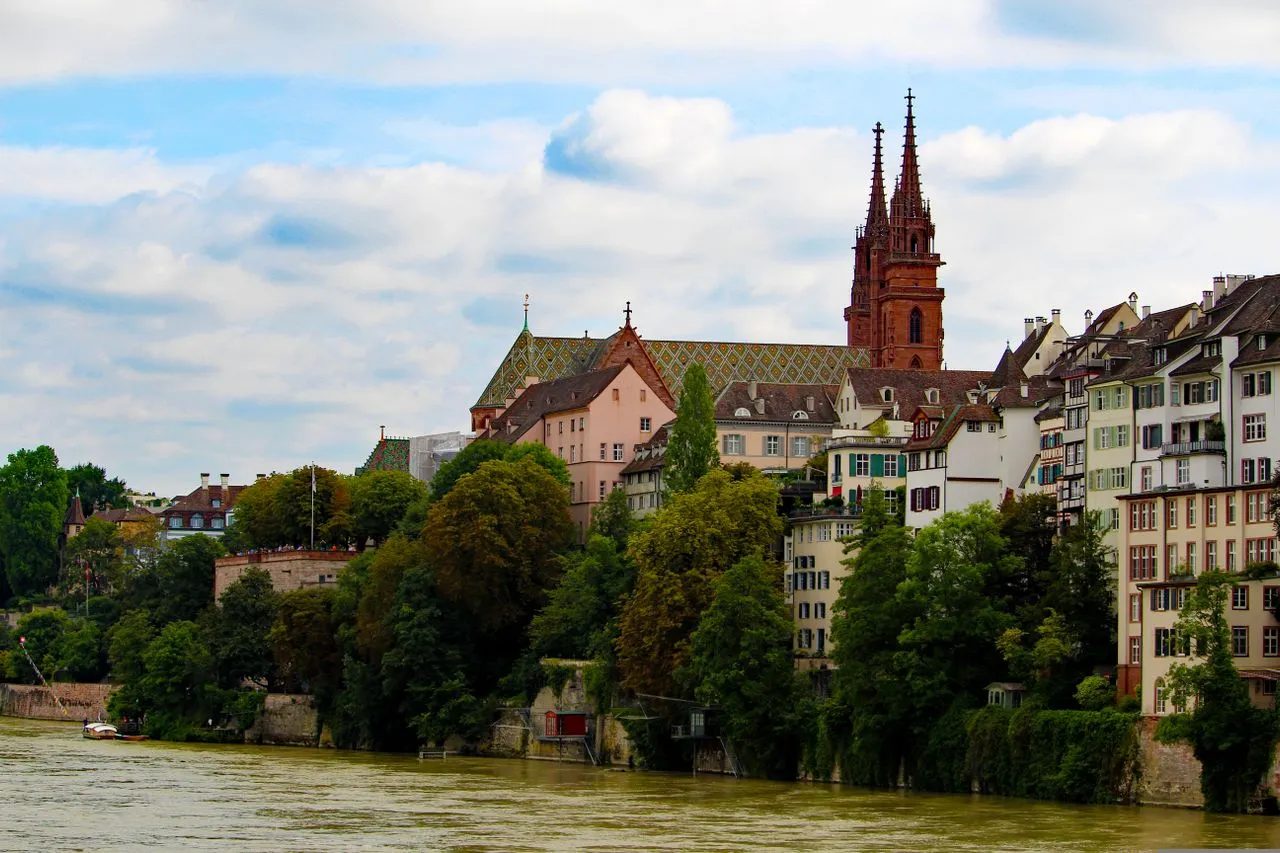 39C: Why was Basel hit by highest temperatures during Swiss heatwave?
