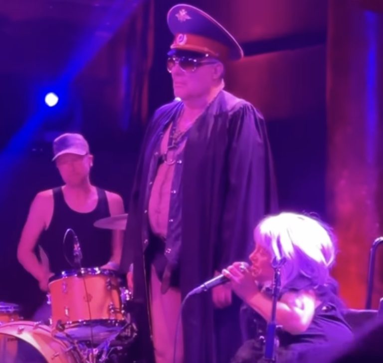 Jello Biafra Makes Surprise Return To The Stage After Stroke