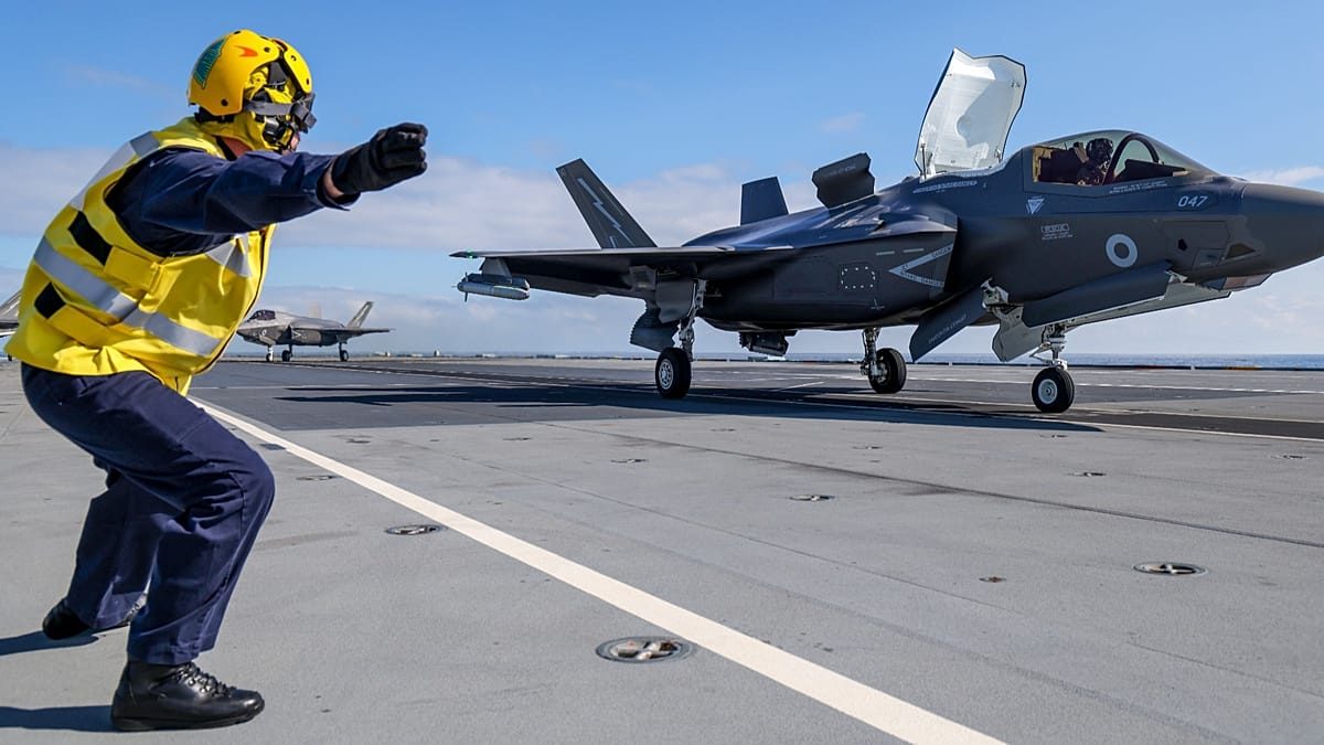 UK fighter jets intercept Russian plane near aircraft carrier over Norwegian Sea