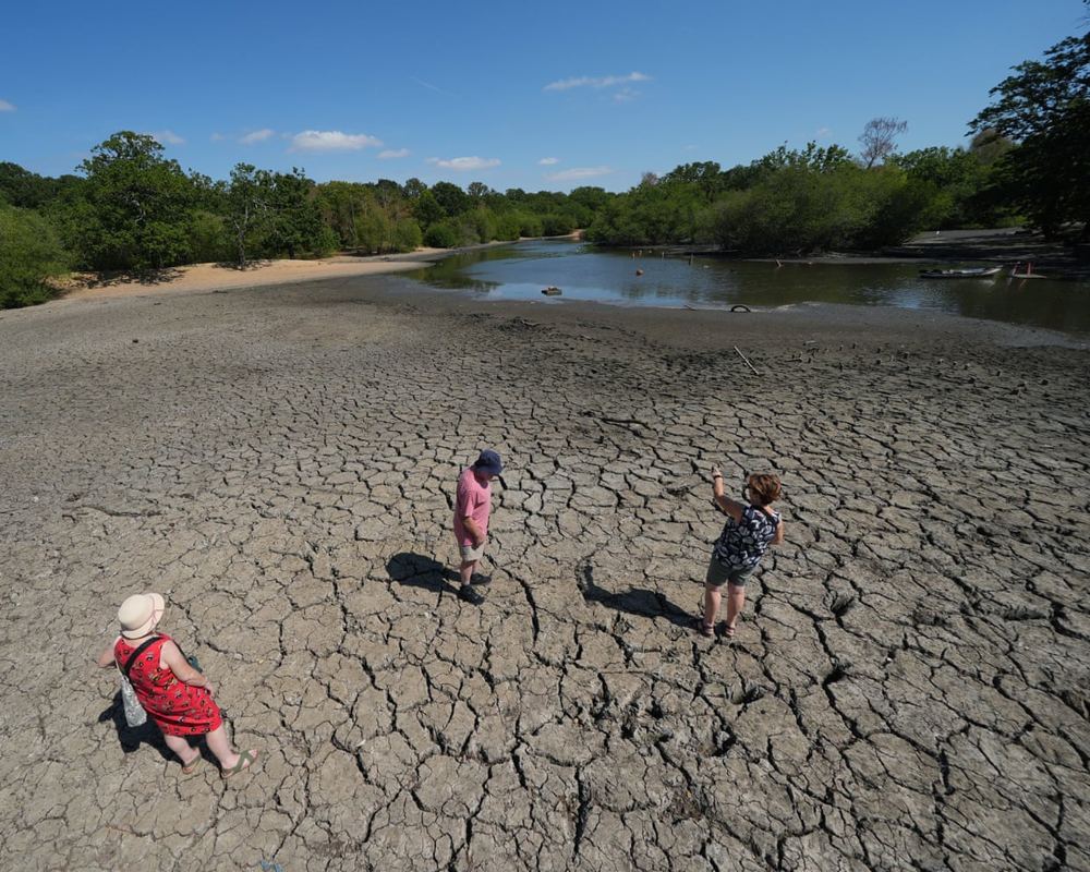 Liberal Democrats seek cross-party climate talks as extreme weather risks mount