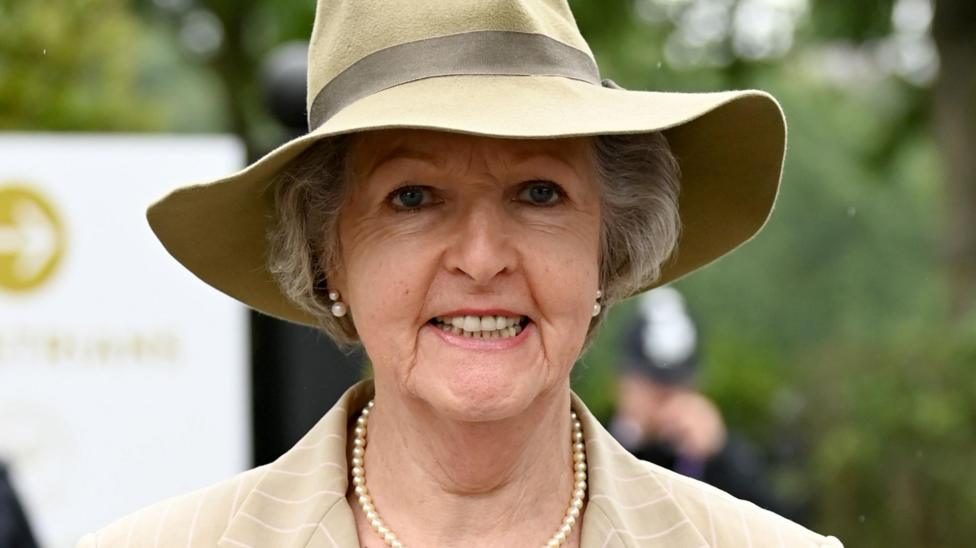 Tributes paid to 'comic genius' Penelope Keith after her death aged 86
