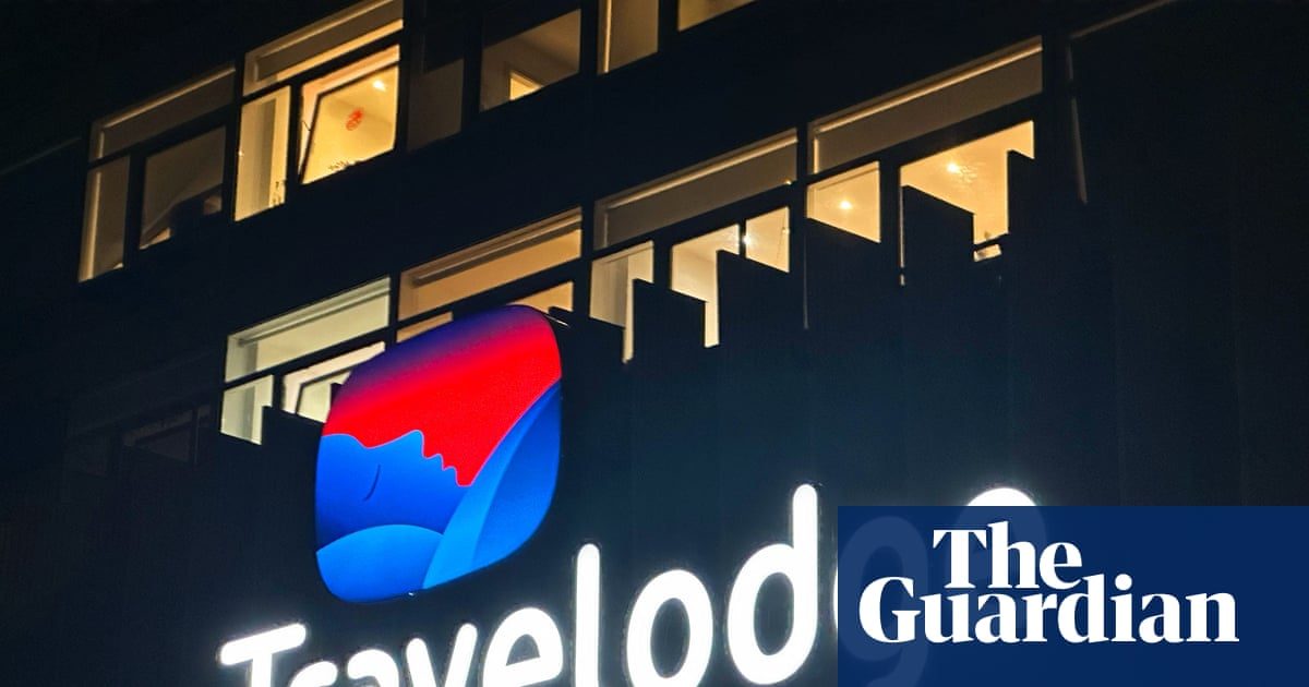 We booked a Travelodge but were forced to move hotel after 1am