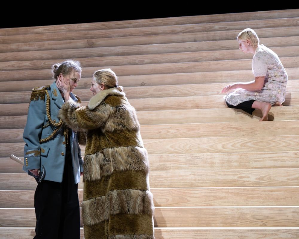 Electra/Persona review, Blanchett and Hoss face off in lopsided Sophocles/Bergman double bill