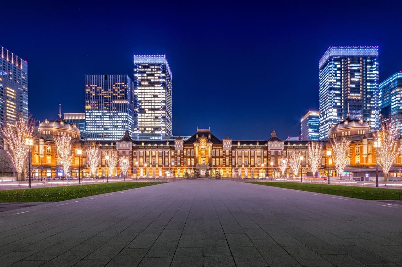 The 5 Most Alluring Hotels Built Into Train Stations