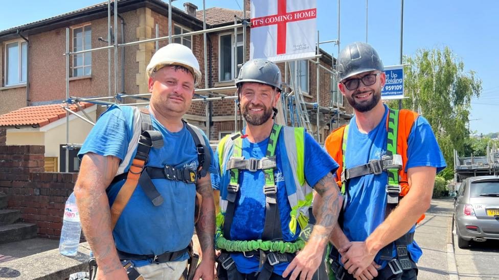 The heatwave workers 'like cats on a hot tin roof'