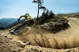 Race Analysis: Near-Perfect Laps &amp; High-Speed Mayhem at the 2026 Andorra DH World Cup