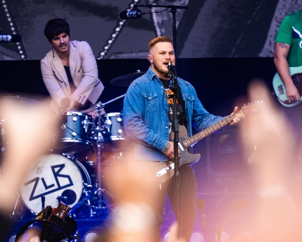 Zach Bryan review, colossal US country star converts the UK to his inclusive take on the rodeo