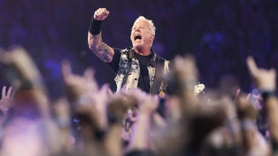 Metallica donate £20,000 to city foodbank with 'empty shelves' after sell-out gig