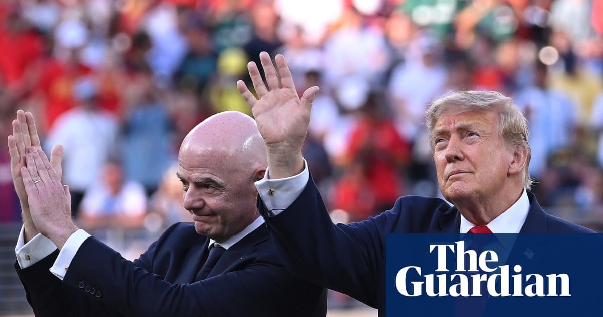 Trump and Infantino booed during Spain's World Cup trophy presentation