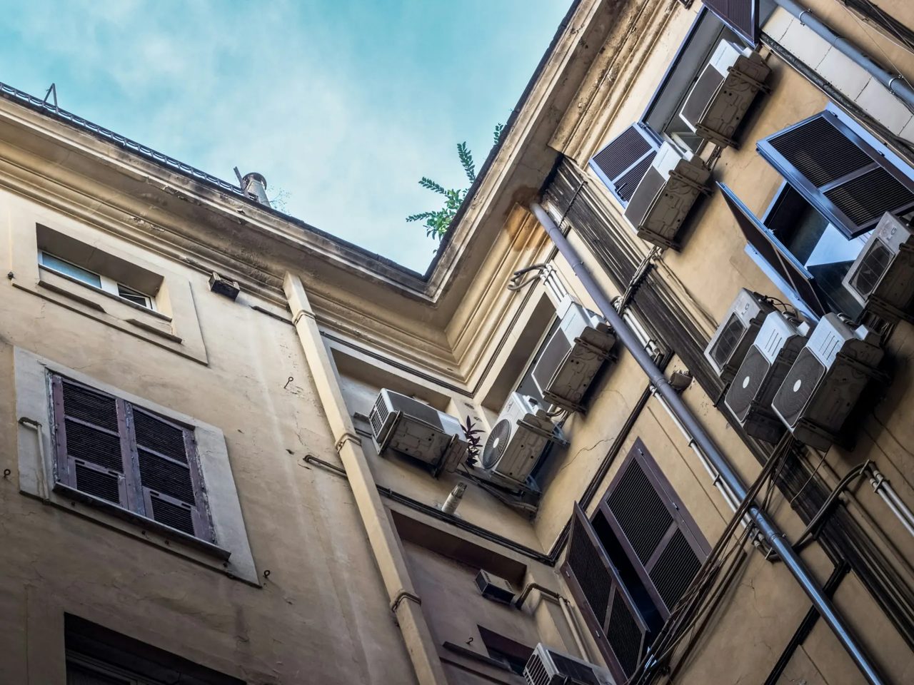 Americans in Italy: Working in Italy versus the US and AC attitudes