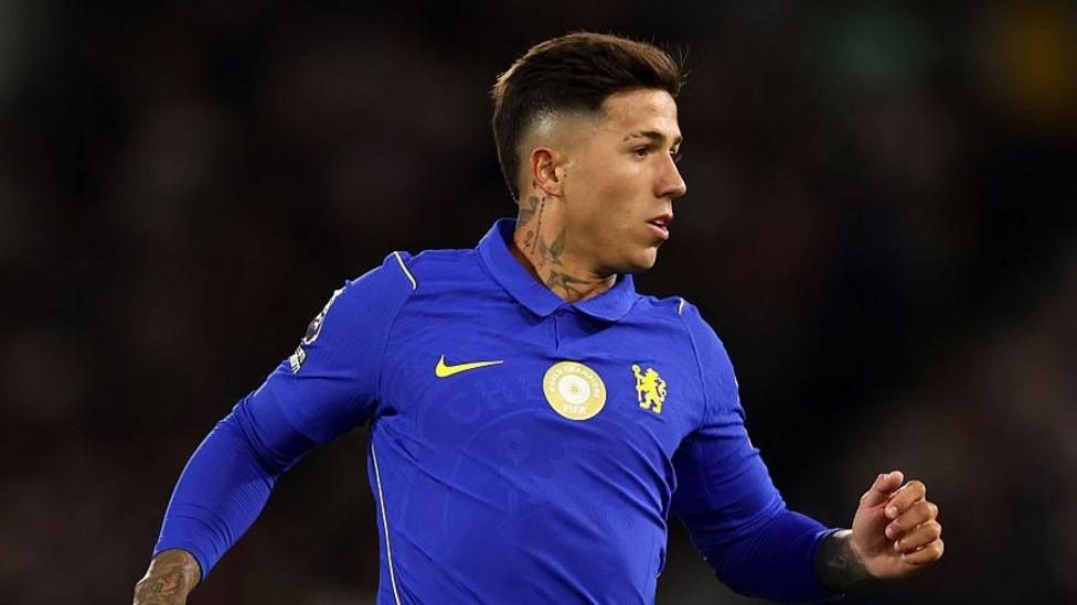 Manchester City open talks with Chelsea over £120m Enzo Fernandez transfer