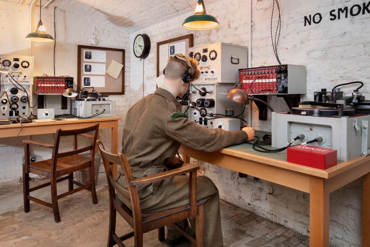 British Intelligence Turned This Mansion Into a Bugged Spy Trap for Nazi Prisoners of War During World War II