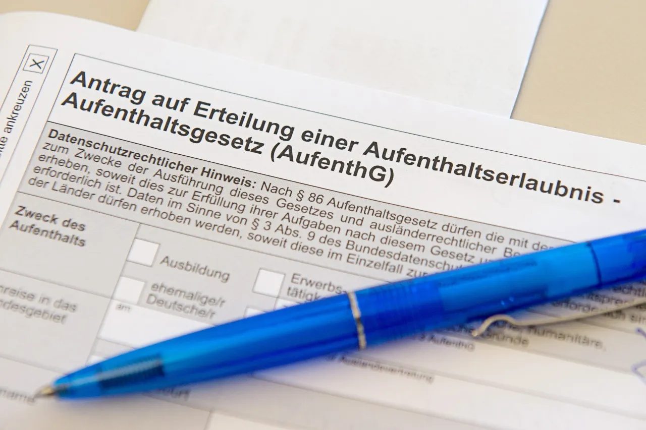 TELL US: Are you living on a 'fictional certificate' in Germany?