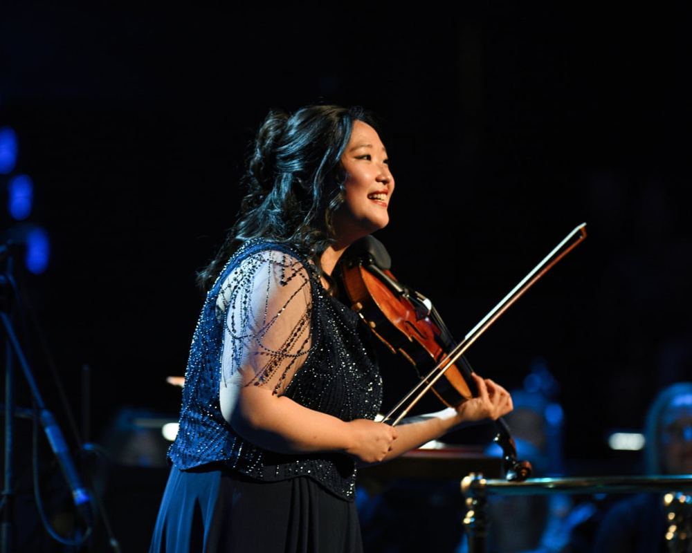 BBCPhil/Storgårds / Park & Jupiter Ensemble reviews, stylish Strauss and lyrical Sibelius … and a lutenist’s singalong