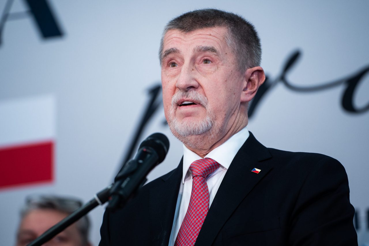 Babiš coalition retreats from plan to cut back conflict-of-interest rules