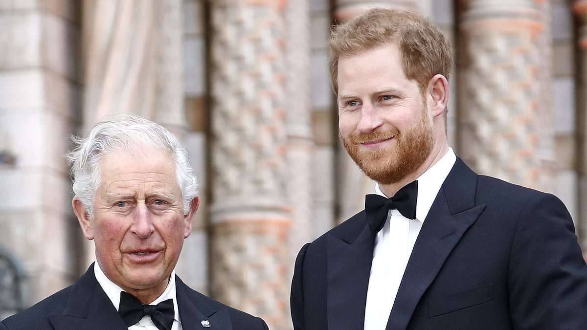 Prince Harry 'accepts offer to stay at Buckingham Palace' during visit to the UK