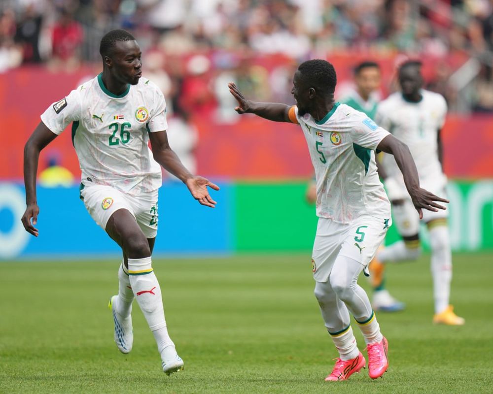 Senegal salvage hopes of a place in World Cup last 32 with thrashing of Iraq