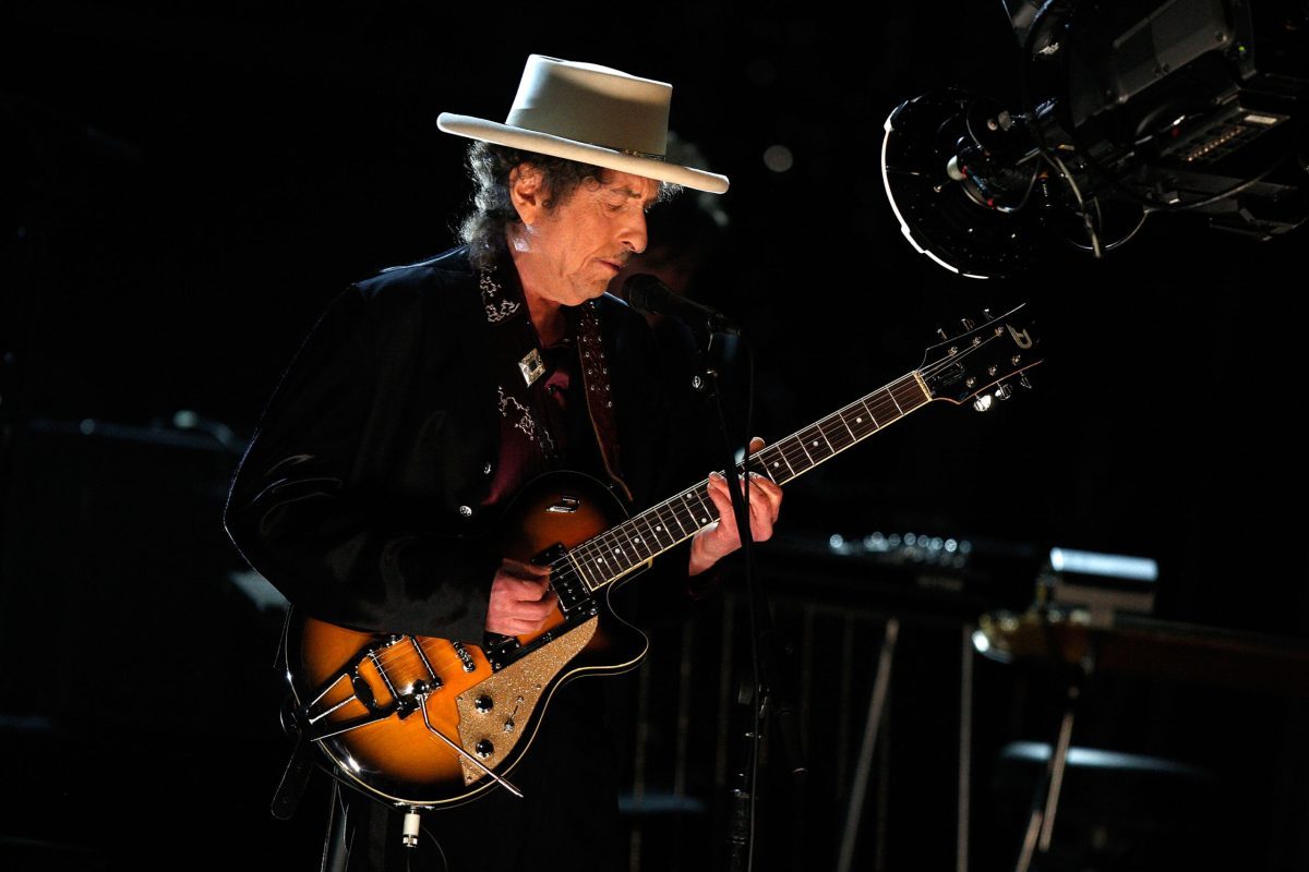 Bob Dylan Enlists Joel Paterson As Lone Guitarist After Band Shakeup