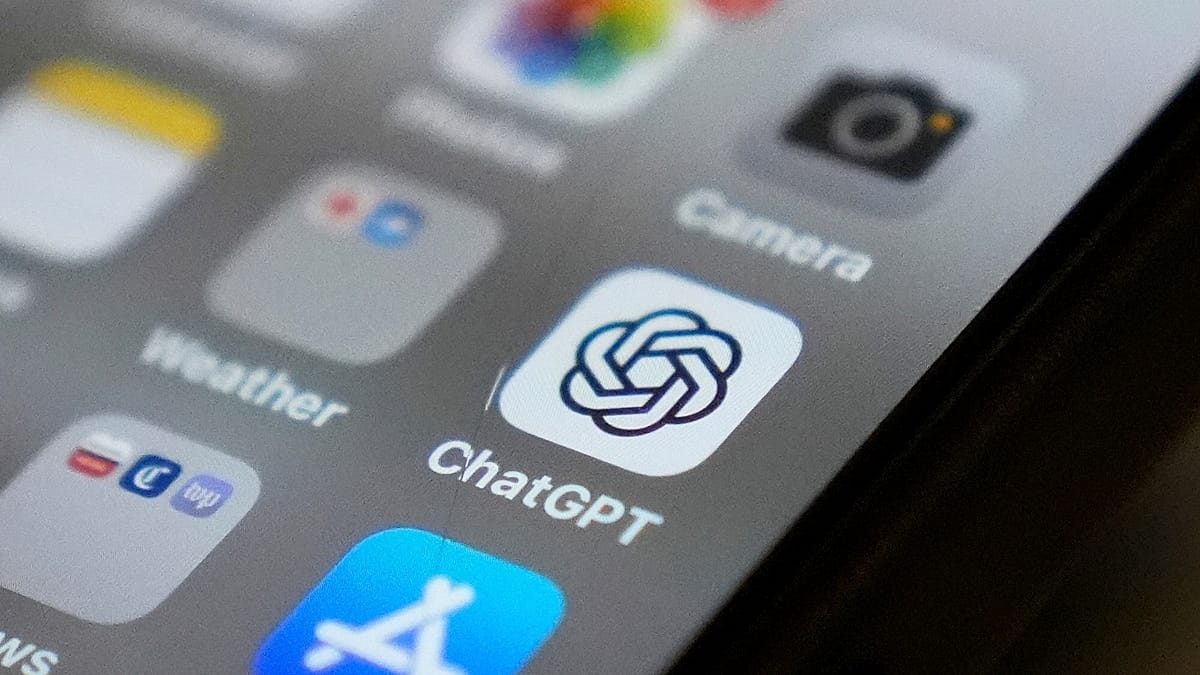 AI chatbots more likely to criticise Western leaders than authoritarian ones, study finds