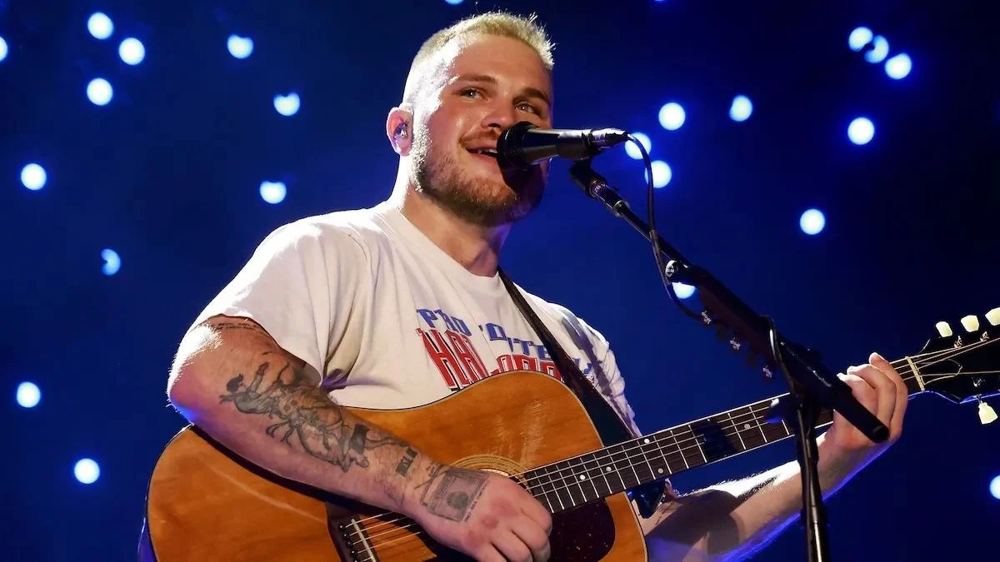 Zach Bryan Announces New EP Featuring Lana Del Rey and Turnpike Troubadours