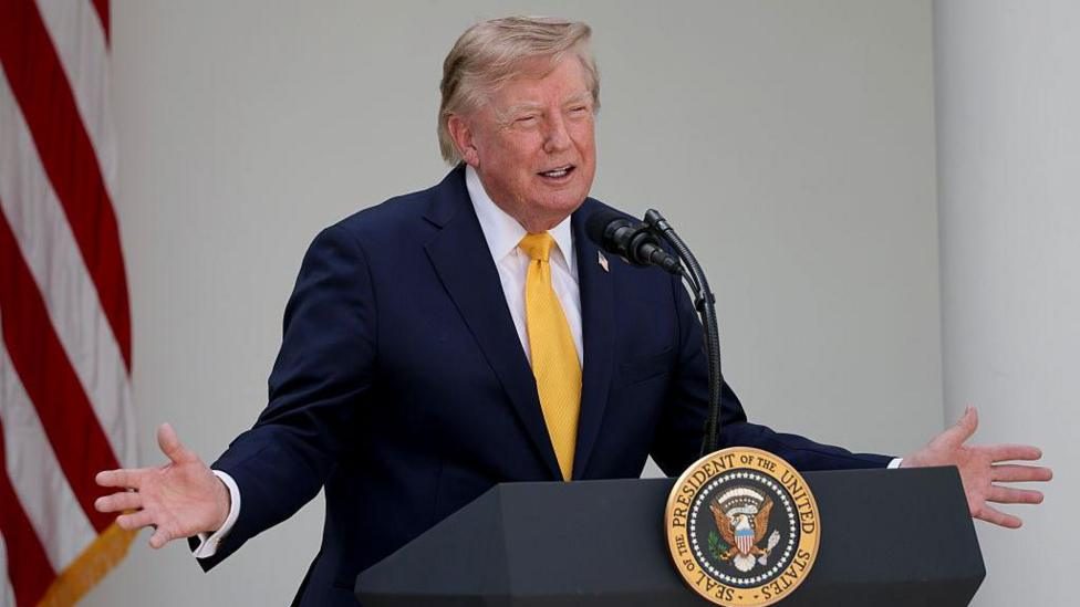 US-Canada trade war escalates as Trump threatens tariff hike on vehicles