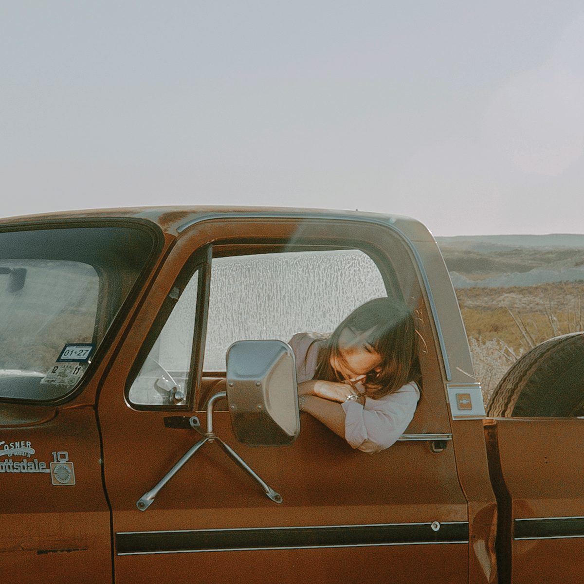 Jess Williamson Announces New Album A Mile South Of Heaven: Hear “Goodbye To All That”