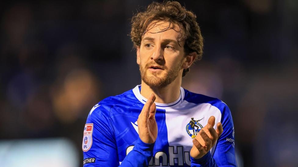 Wales defender Lockyer signs for Melbourne Victory