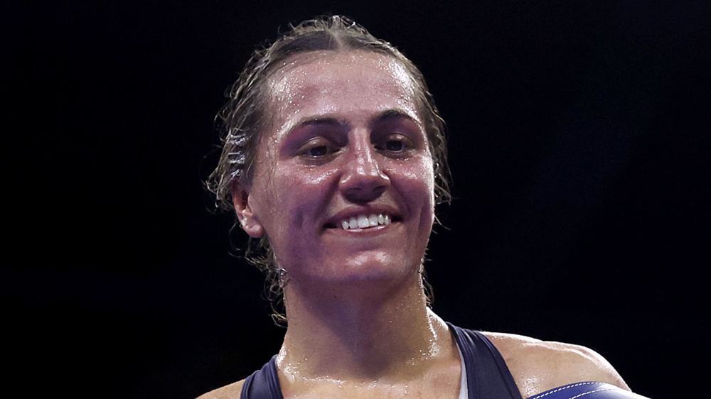 Scotney out of first featherweight world title fight