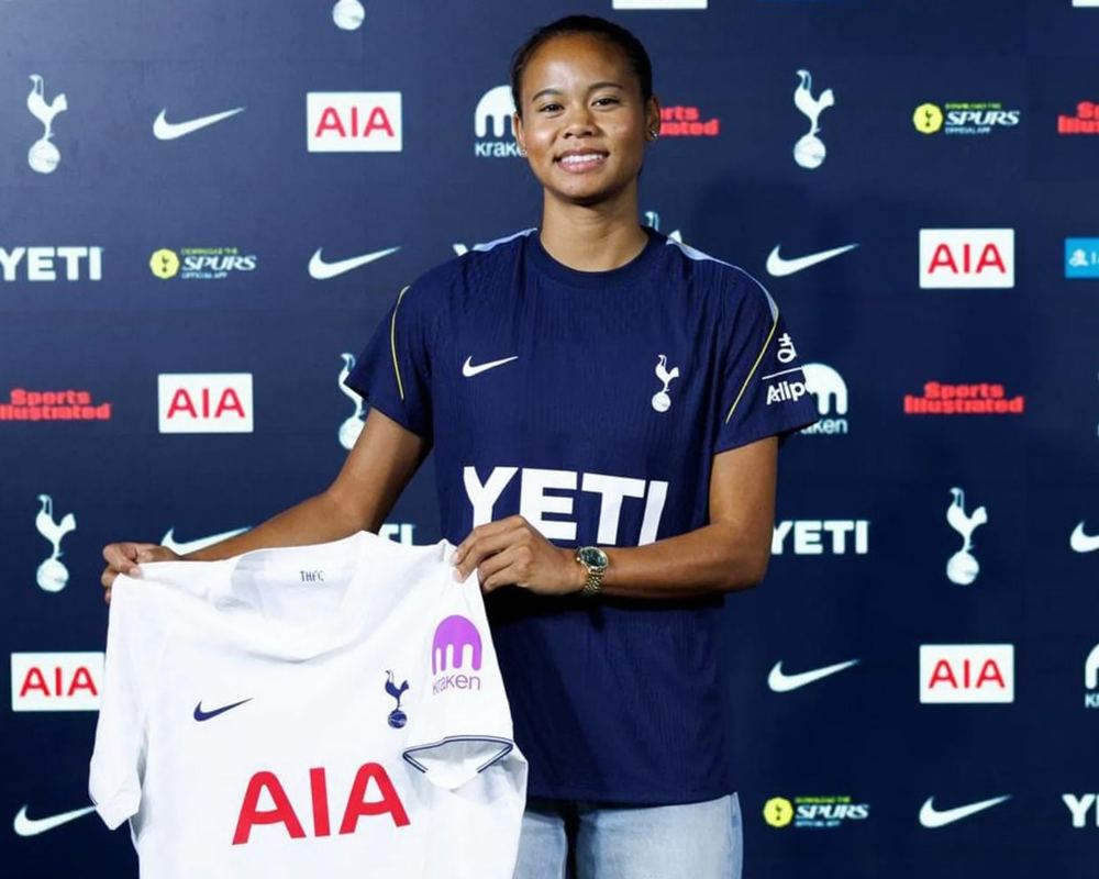 Spurs break their women’s transfer record to sign Alice Sombath from Lyonnes