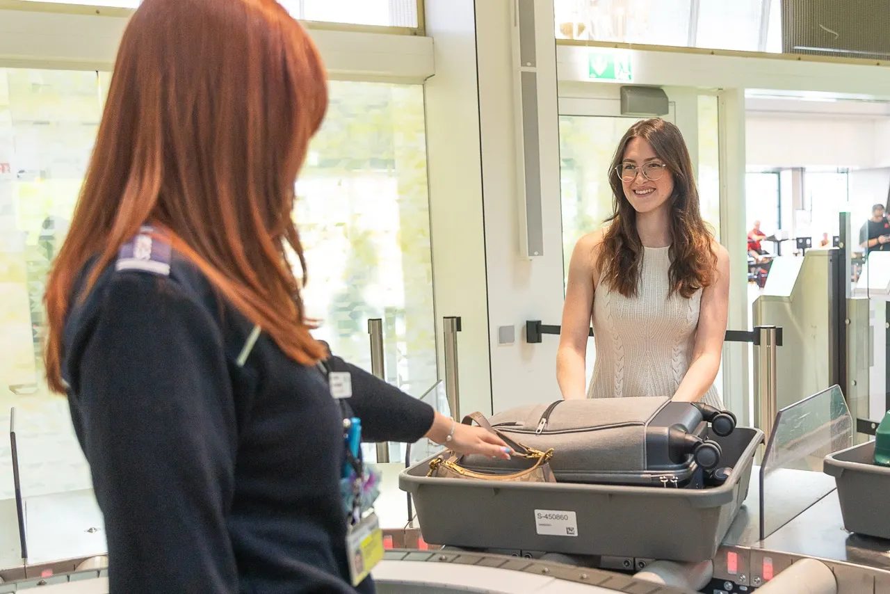 2L bottles, laptops: Vienna Airport announces new security rules