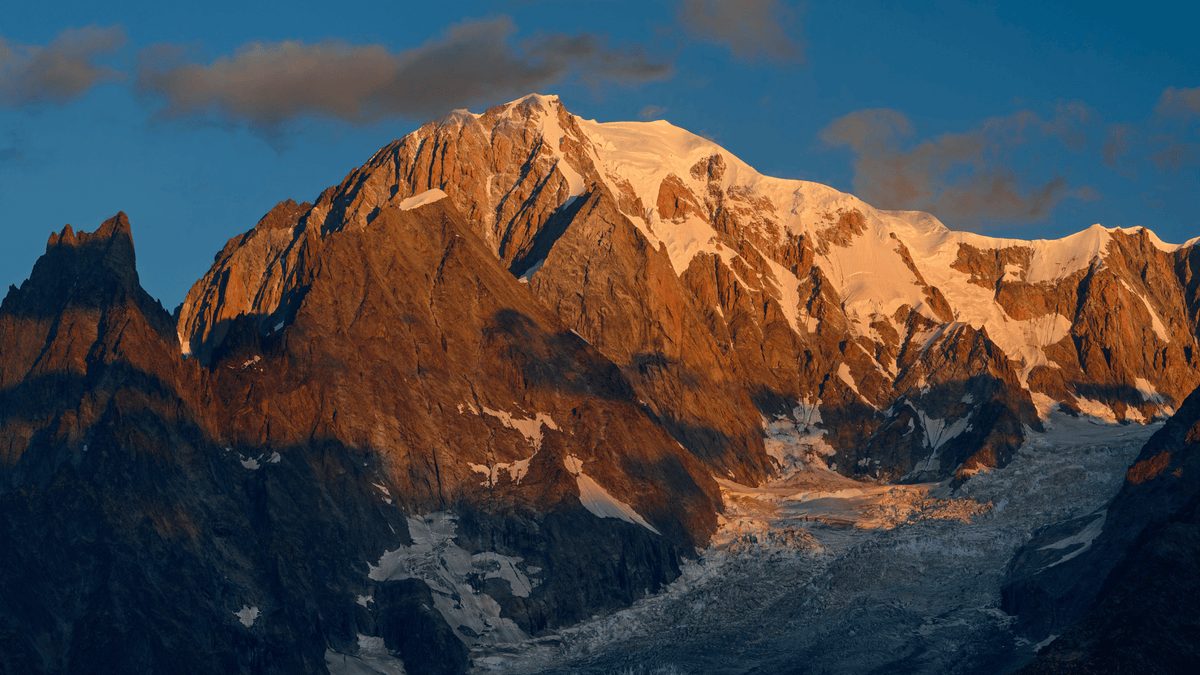 A Mayor Just Denied 32 Climbers a Free Rescue for Ignoring Safety Warnings