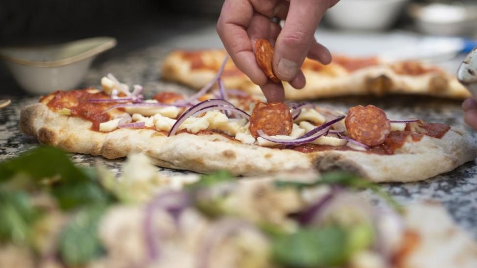 Pizza robot failures signal broader challenges for food automation investors