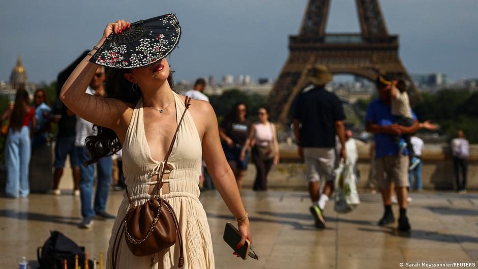 Fact check: As Europe bakes, should you trust your sunscreen?