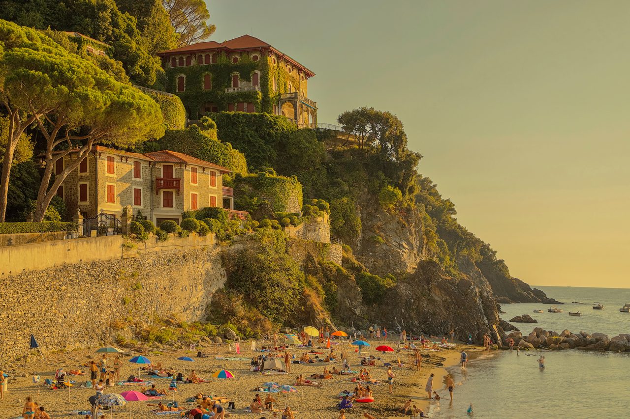 This Unassuming Italian Coastal Town Captures the Magic of Cinque Terre—Without the Crowds