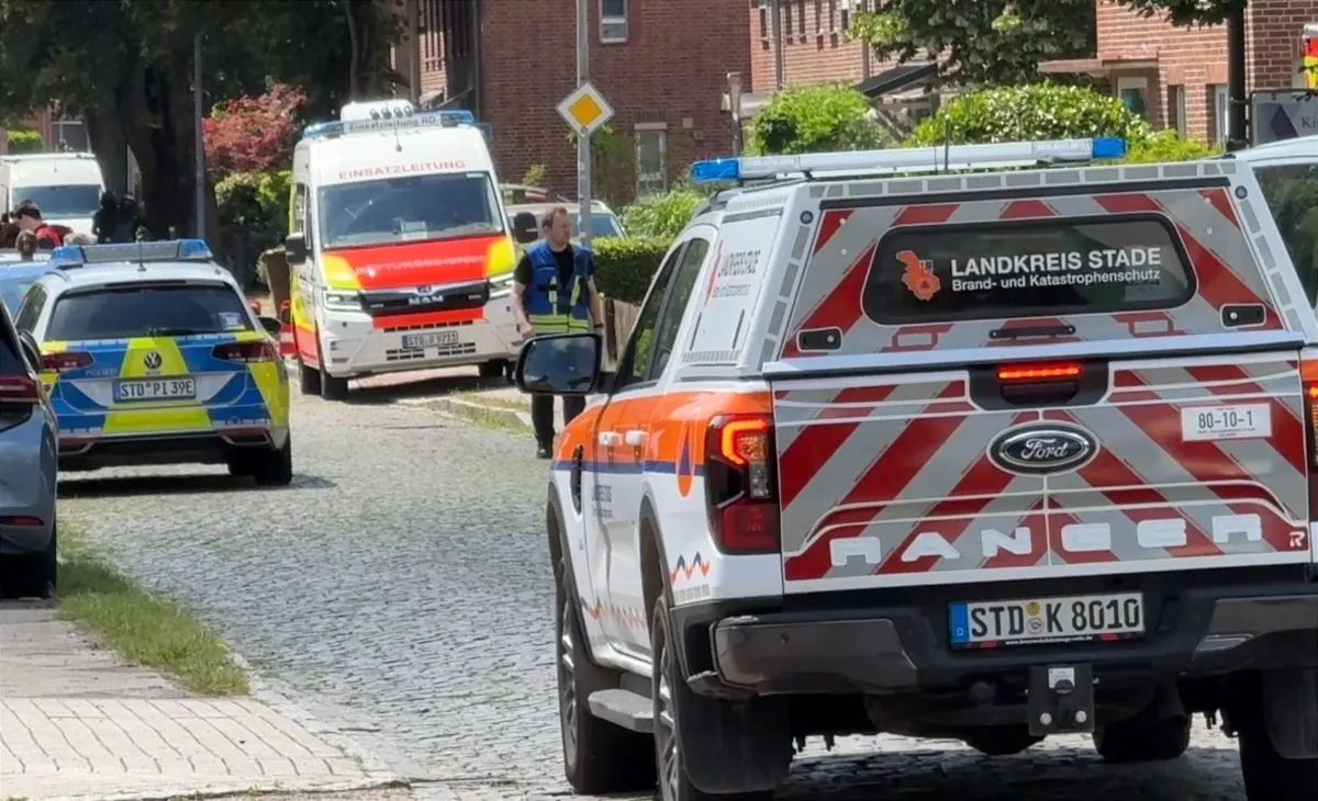 Six dead and two arrested after shooting in northern German city
