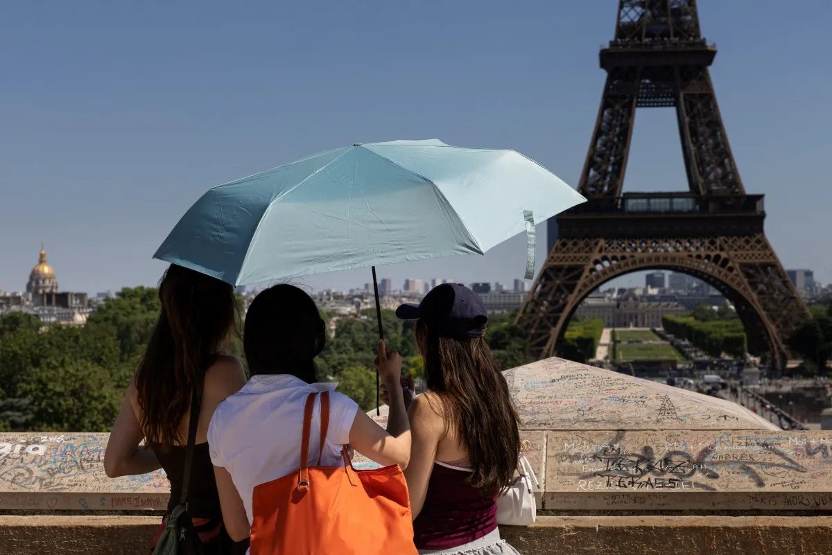 Americans in France: Remote work rules and visiting France this summer