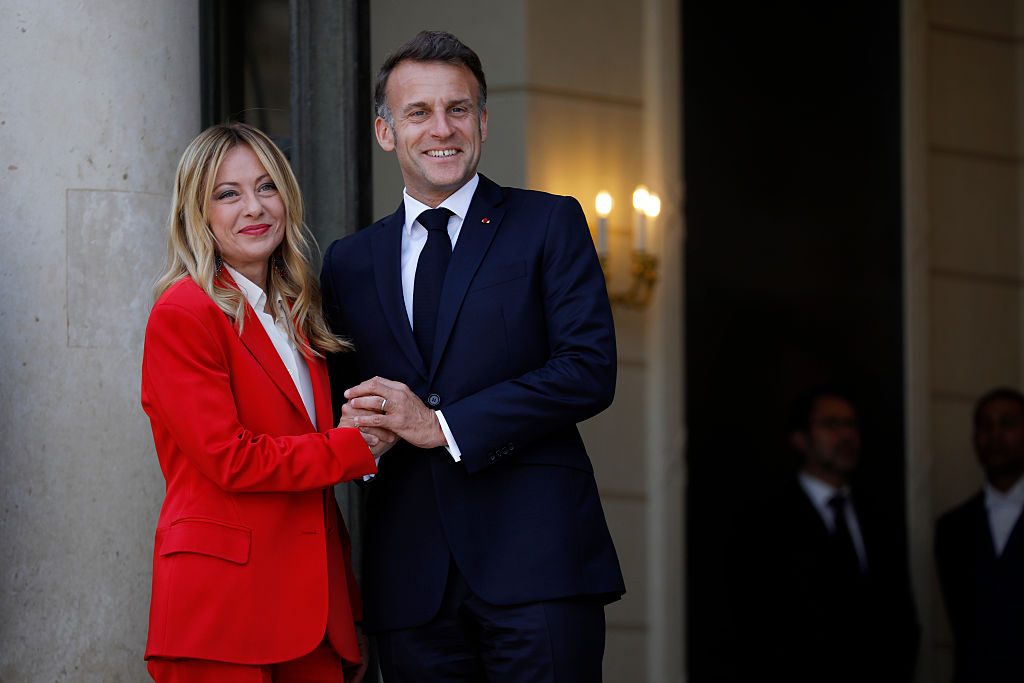 Macron, Meloni seek united front in Riviera talks