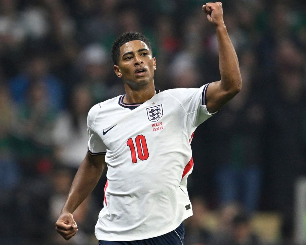Bellingham’s two goals steer England past Mexico in World Cup last 16