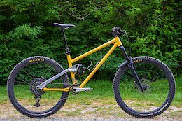 Review: Sour Bicycles Double Choc - Exotic Normal