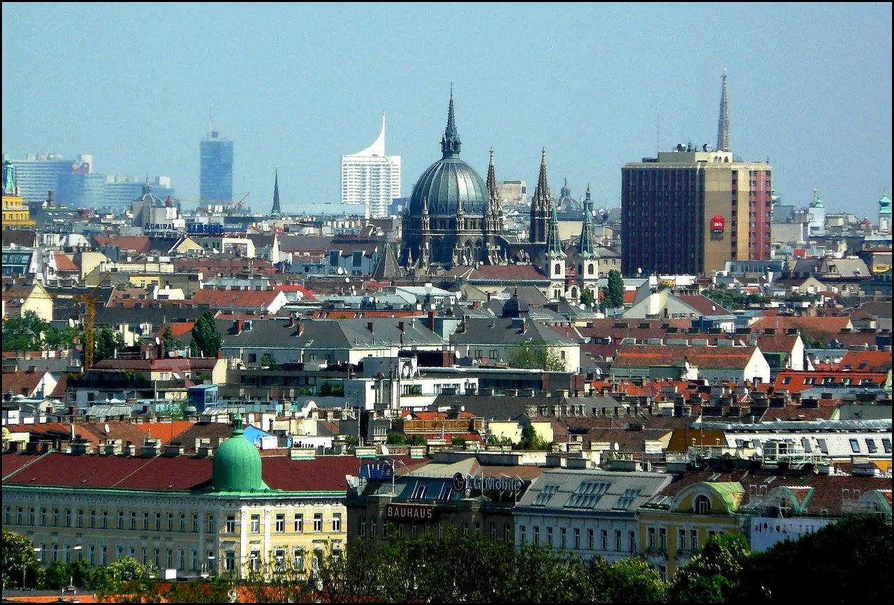 What to do if you experience racism in Austria