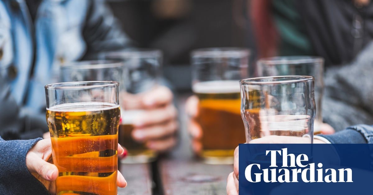 Big brewers ‘misleading drinkers’ over craft beer credentials, says Camra