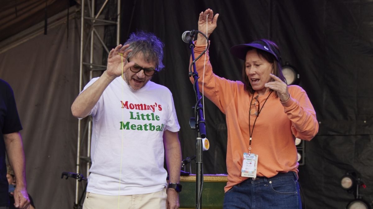 Wilco and The Breeders Help Break Yo-Yo World Record at Solid Sound Festival
